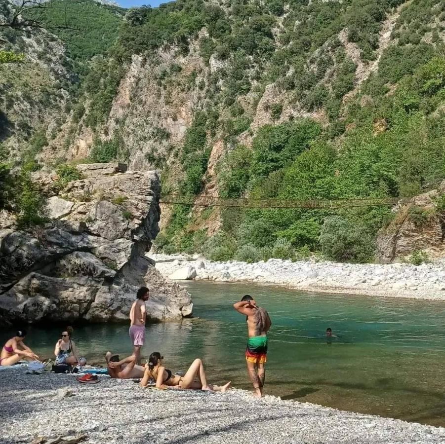 Rouista Tzoumerka Resort Vourgareli Экстерьер фото