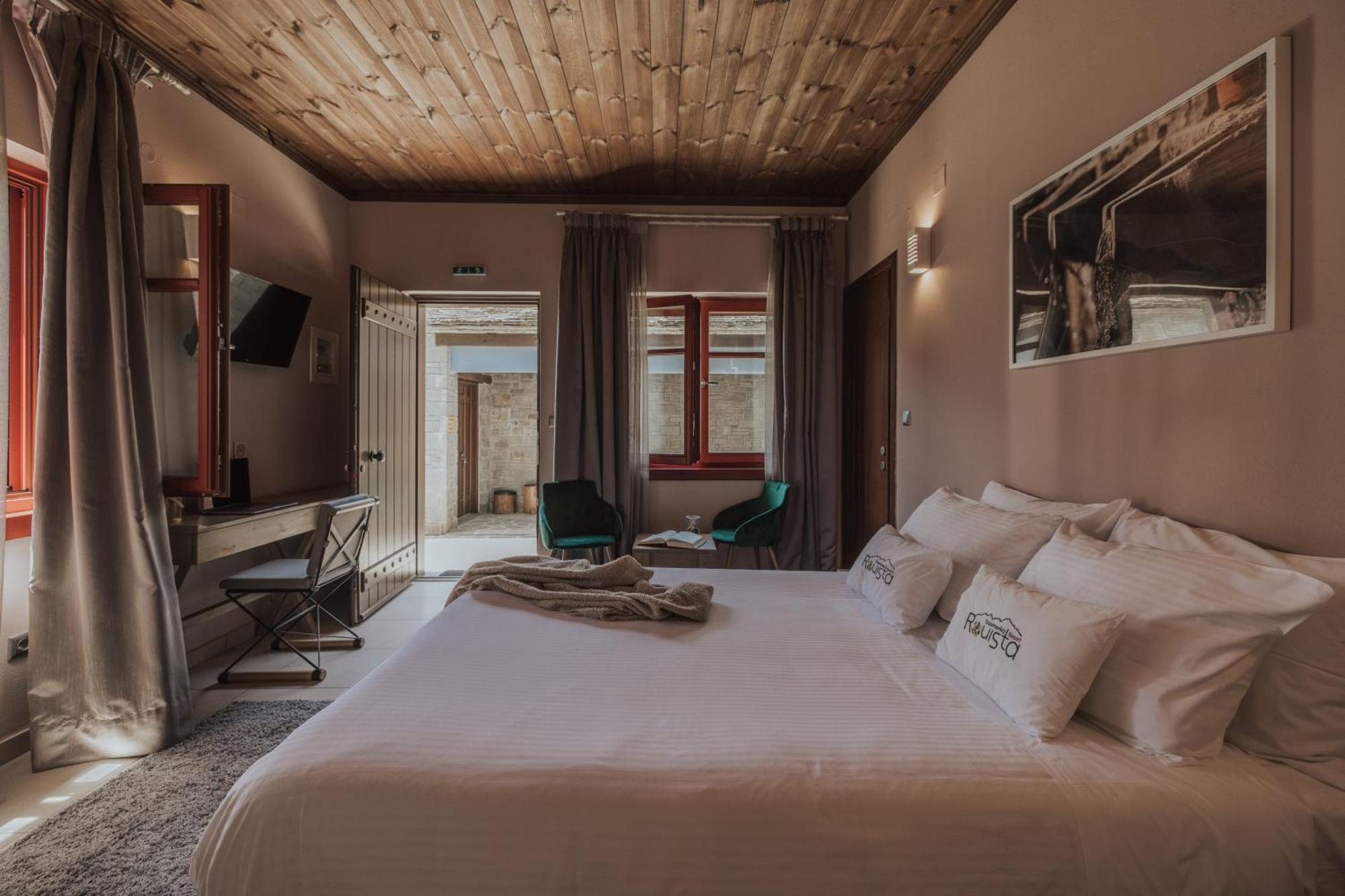 Rouista Tzoumerka Resort Vourgareli Номер фото
