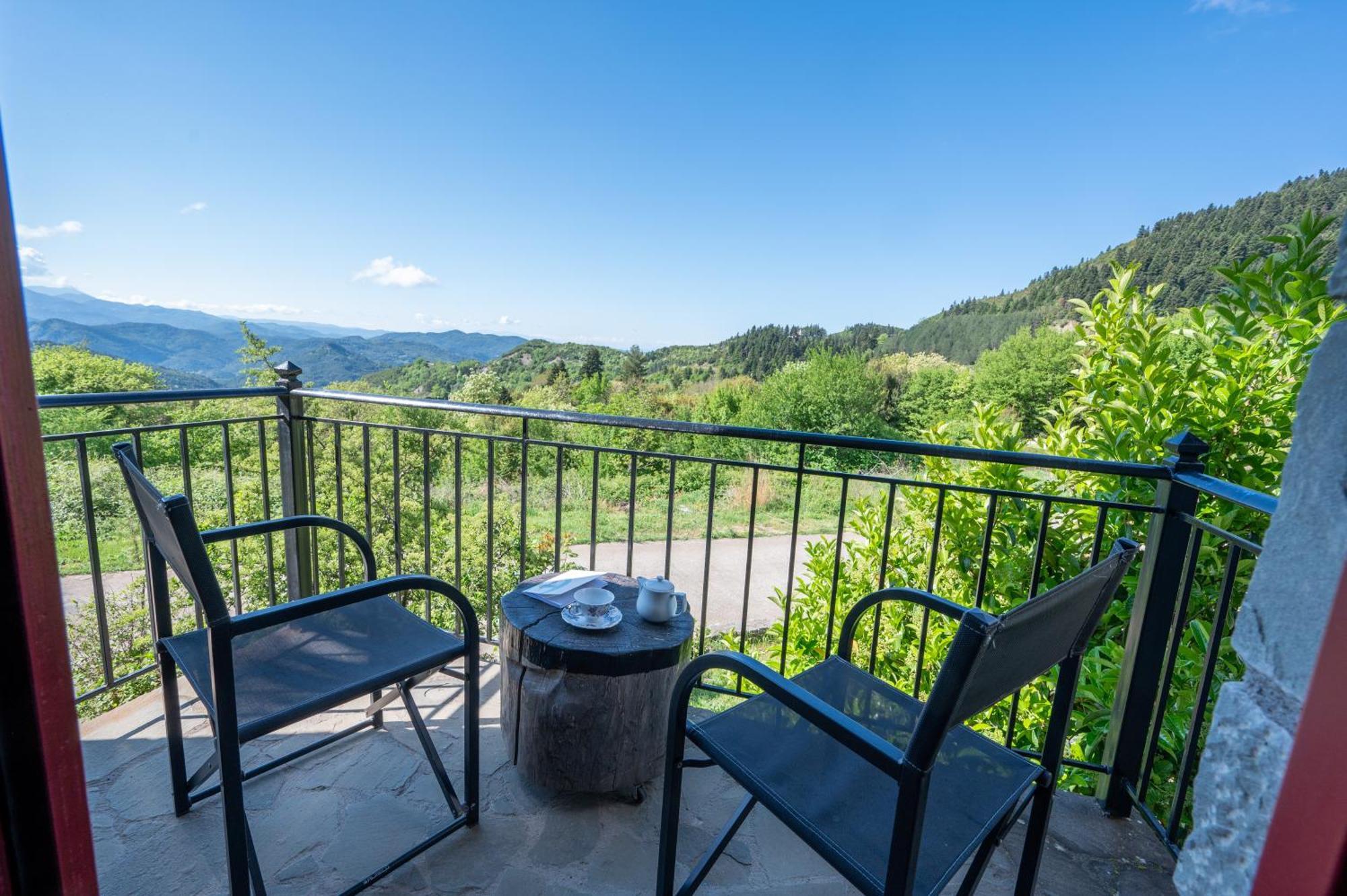 Rouista Tzoumerka Resort Vourgareli Экстерьер фото